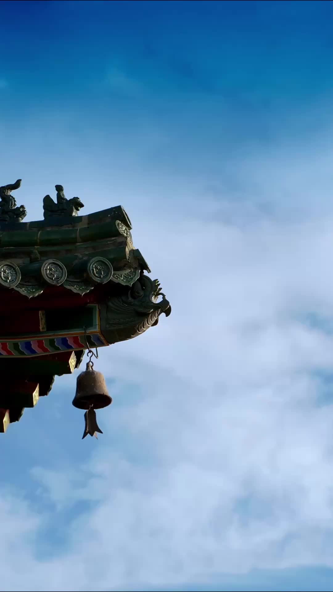 Crown in Hand, Foes at My Feet Episode 7