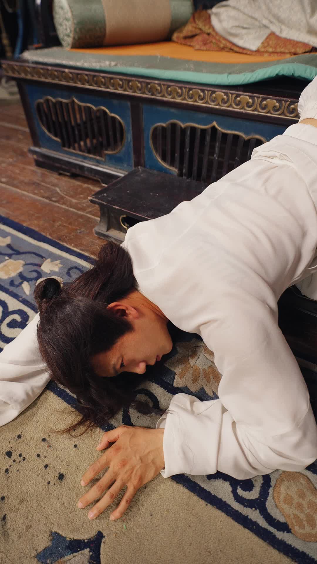 穿越古代被女帝倒追 第2集