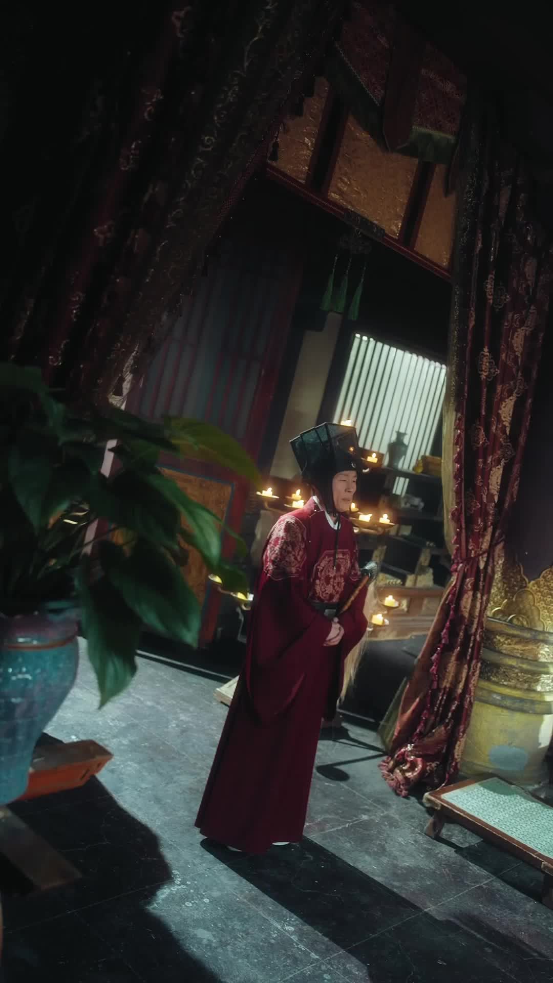 Bound as His Cure, Crowned as His Queen Episode 5