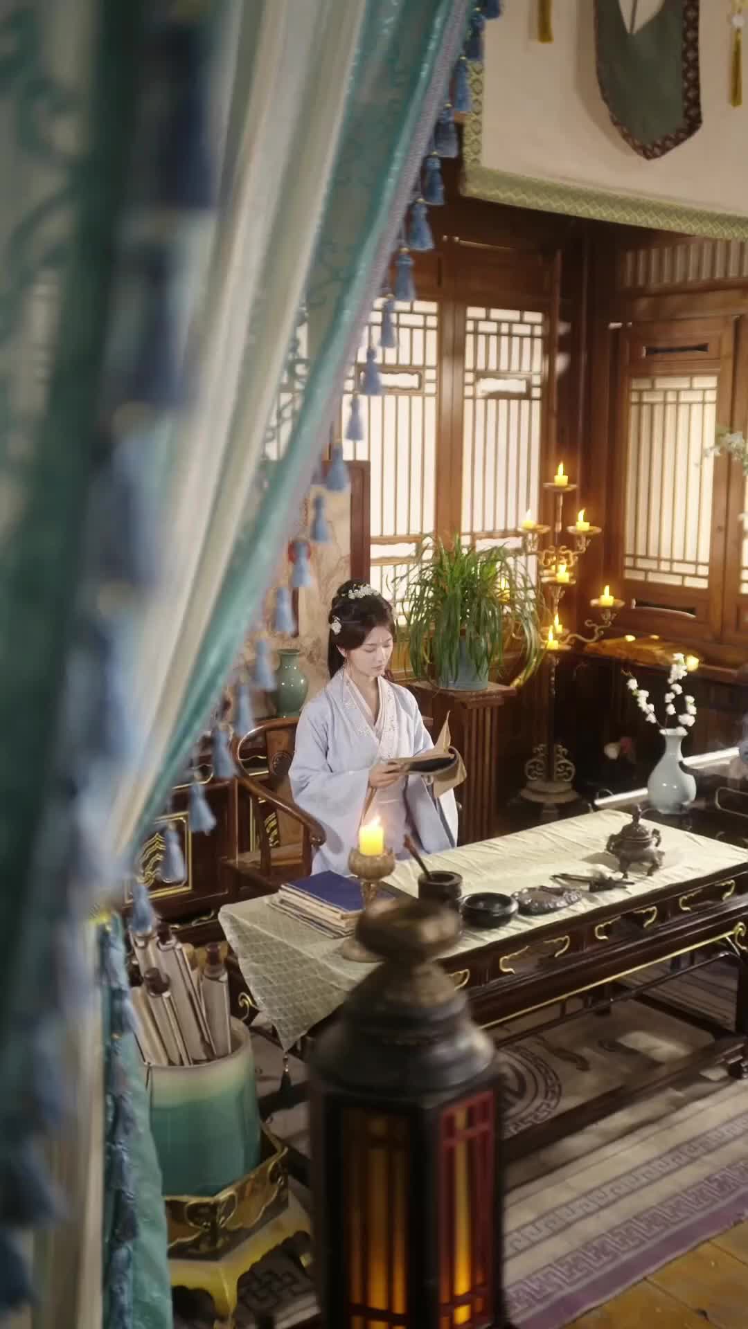 Renací para alejarme, pero ahora me persigues (Doblado)  Episodio 6
