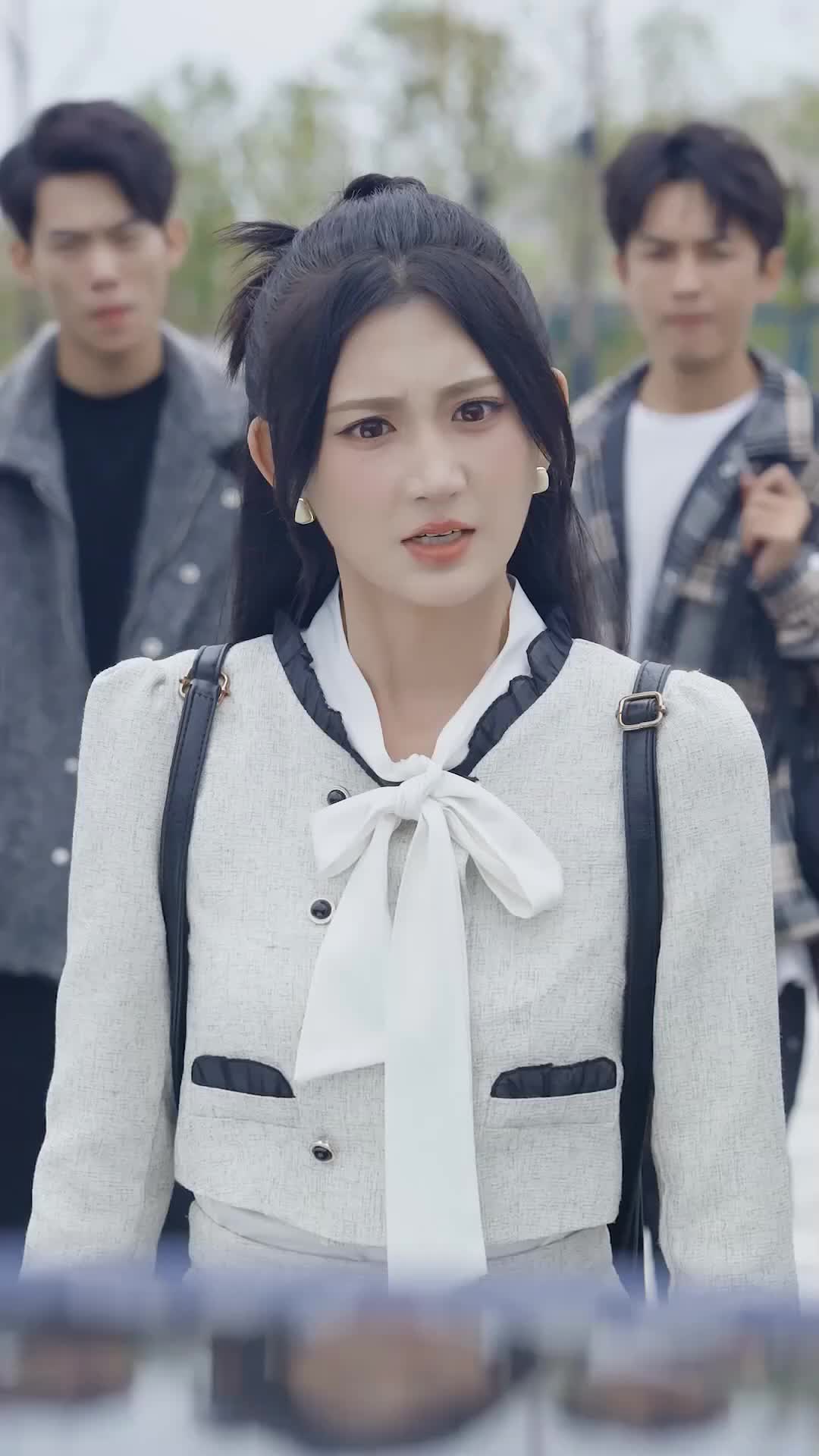 Kebangkitan di Balik Pengkhianatan Episode 10
