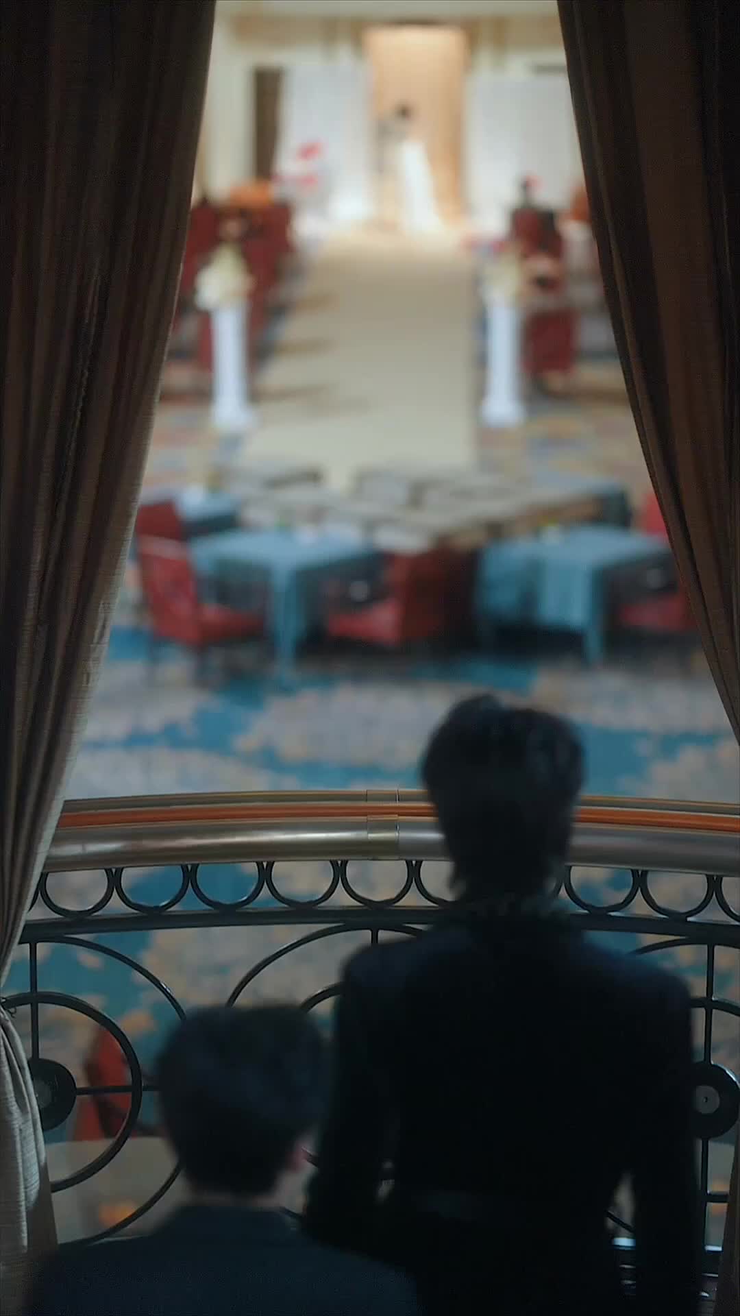 Antara Patuh dan Memberontak - Episode 1 - Episode 1