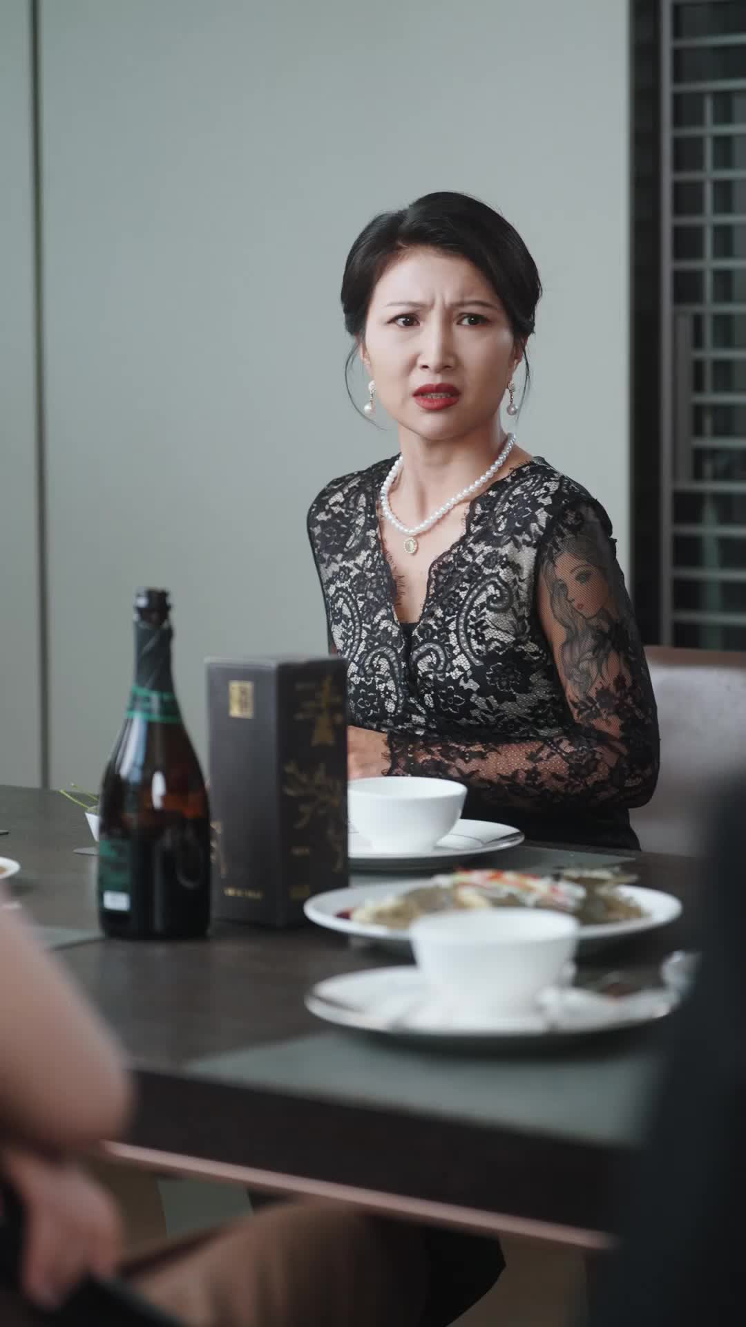 A Three-Million-Dollar Marriage Episode 5