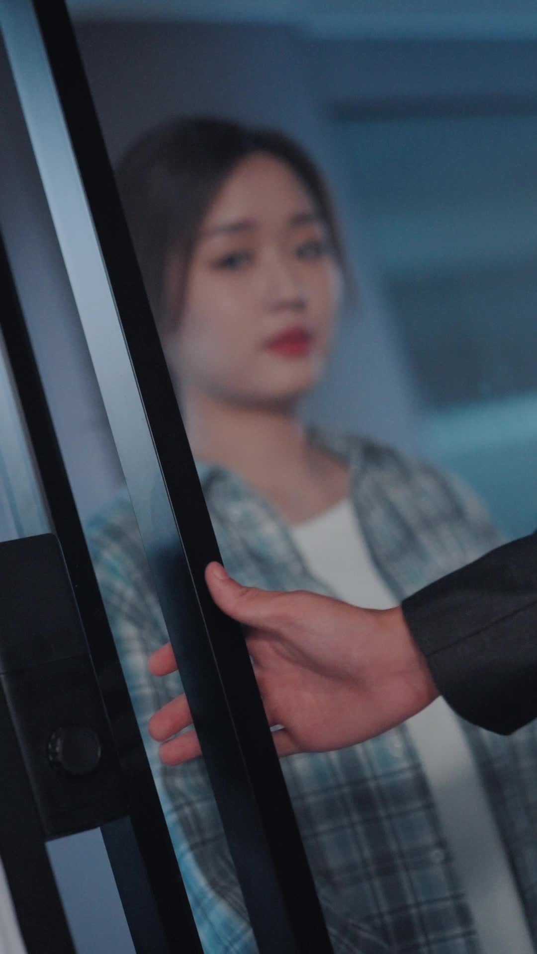 Caught Between Billionaire Brothers Episode 3