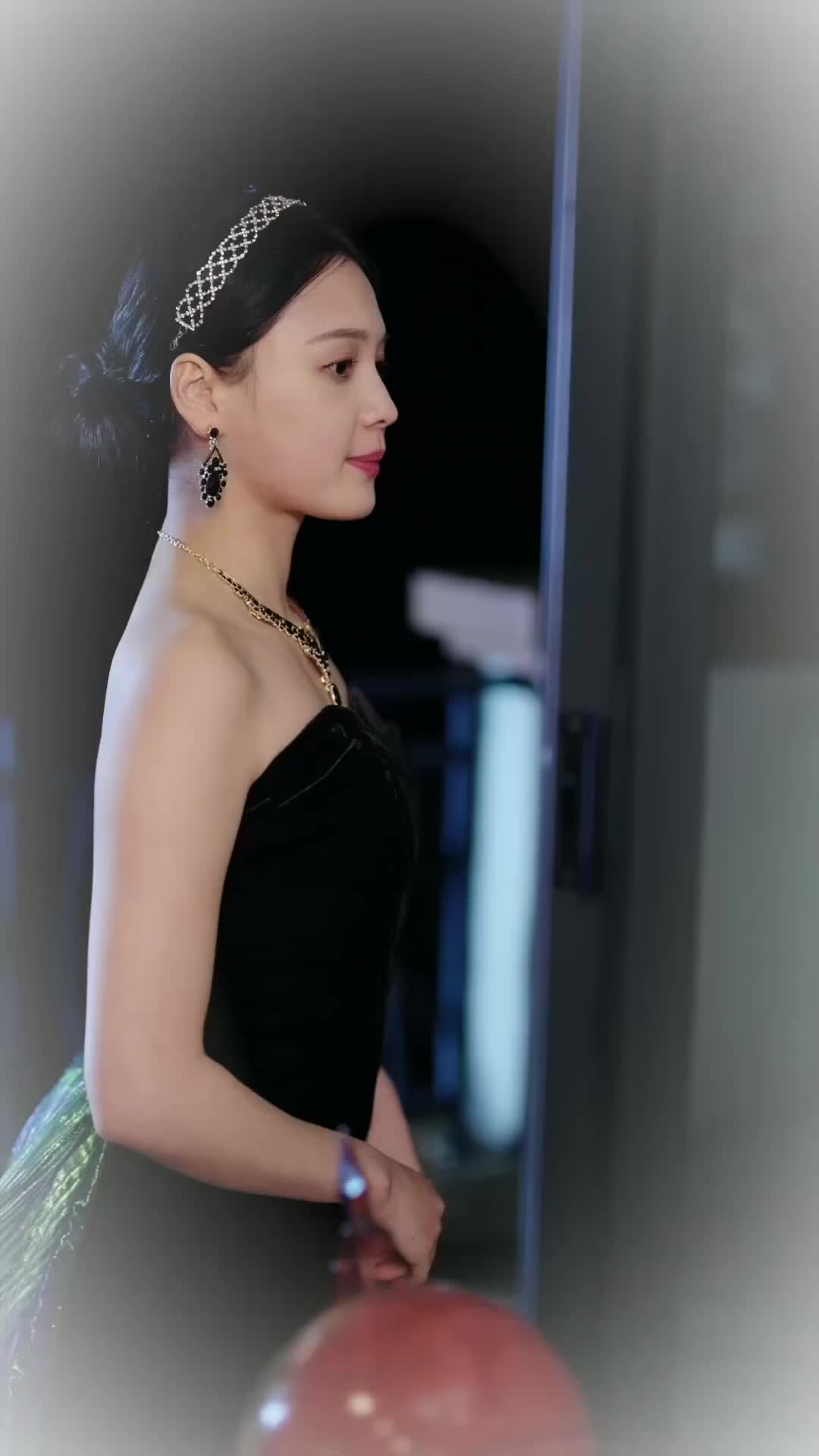 She Came from the Abyss Episode 9