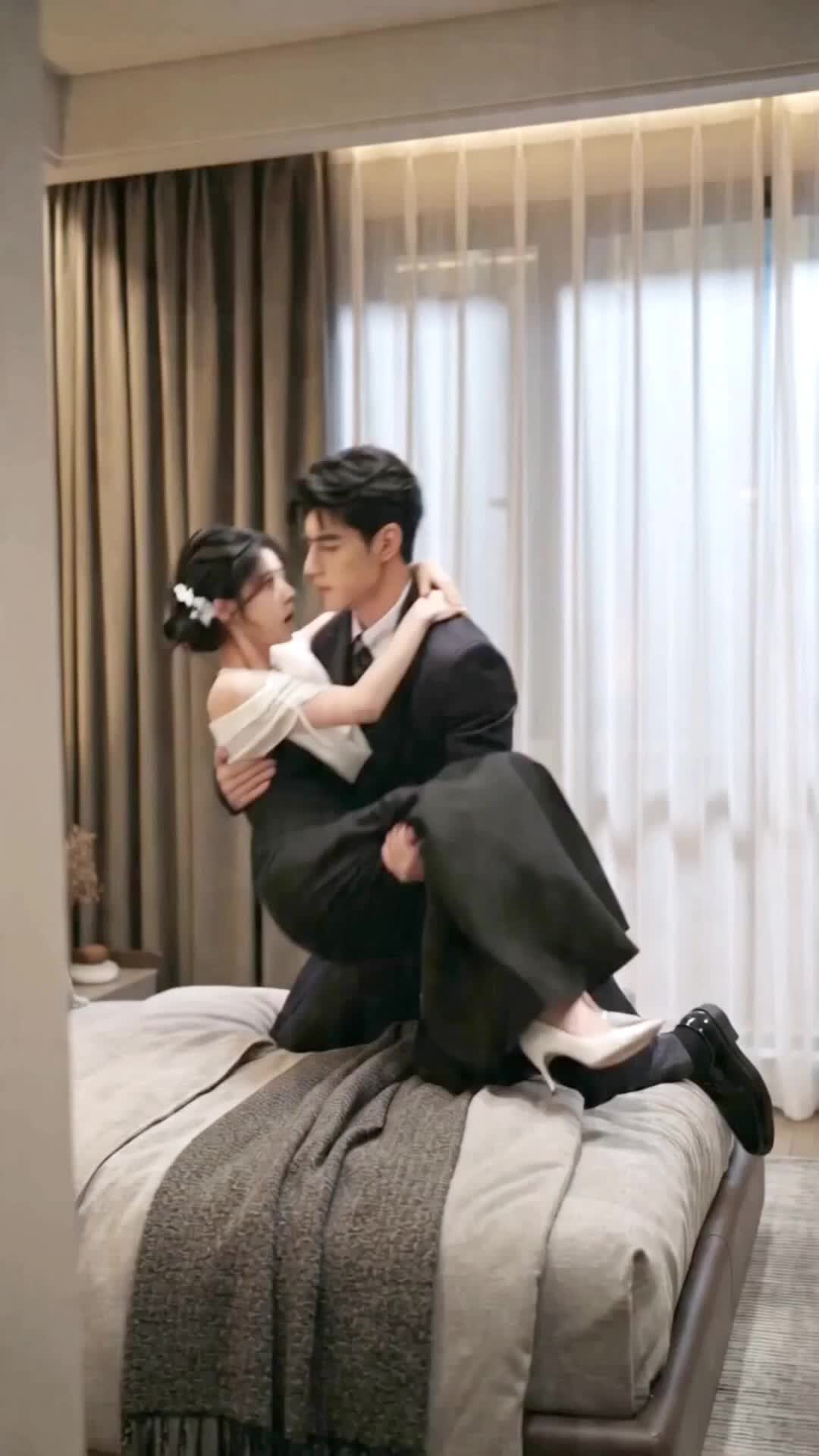 She Plotted Revenge, He Plotted Forever Episode 3