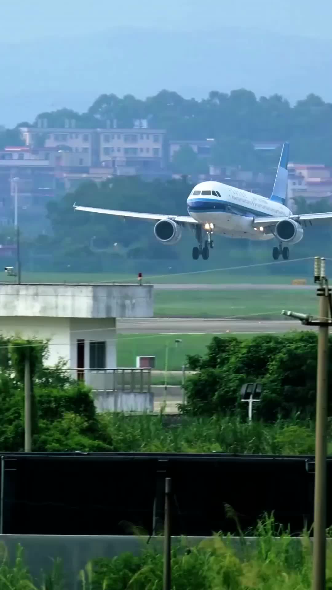 Perceraian di Hari Pernikahan - Episode 1 - Episode 1