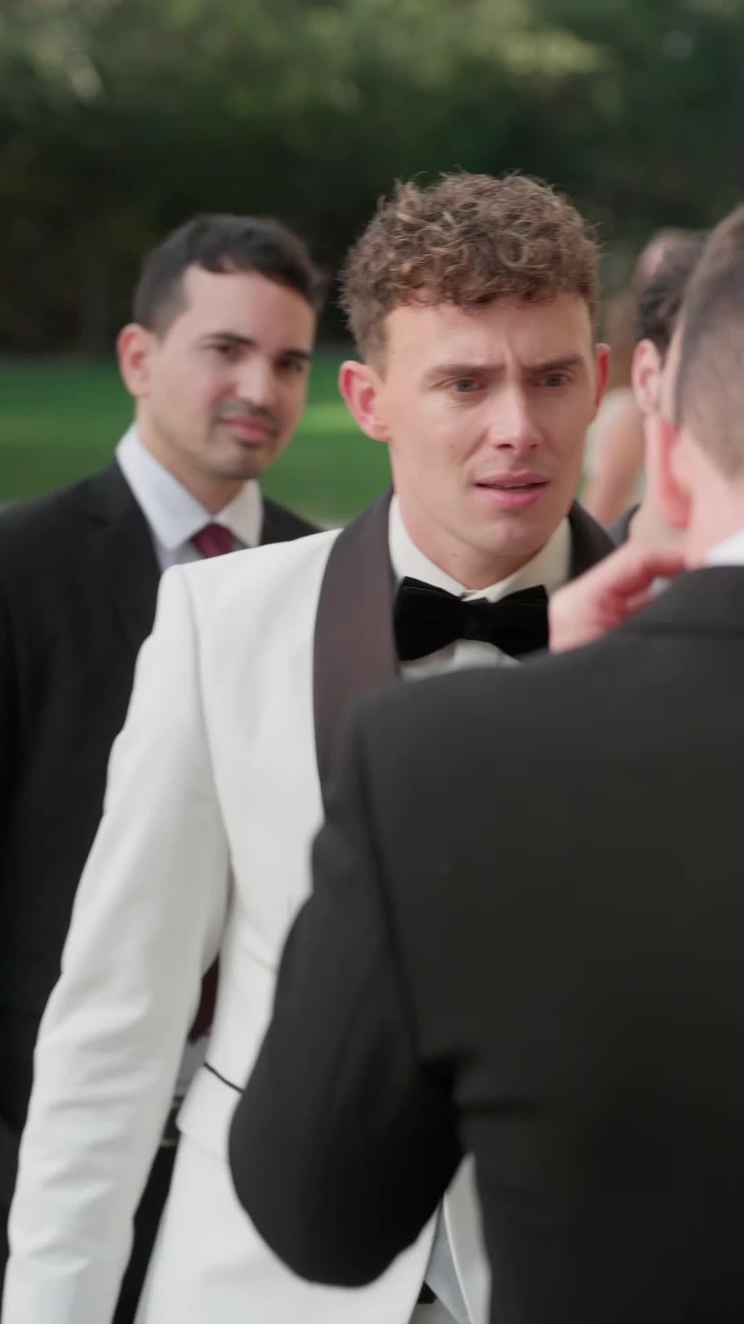 (Dublajlı) Milyarder Sandığın Kadın, Beni Aldatan Karım Böl. 3