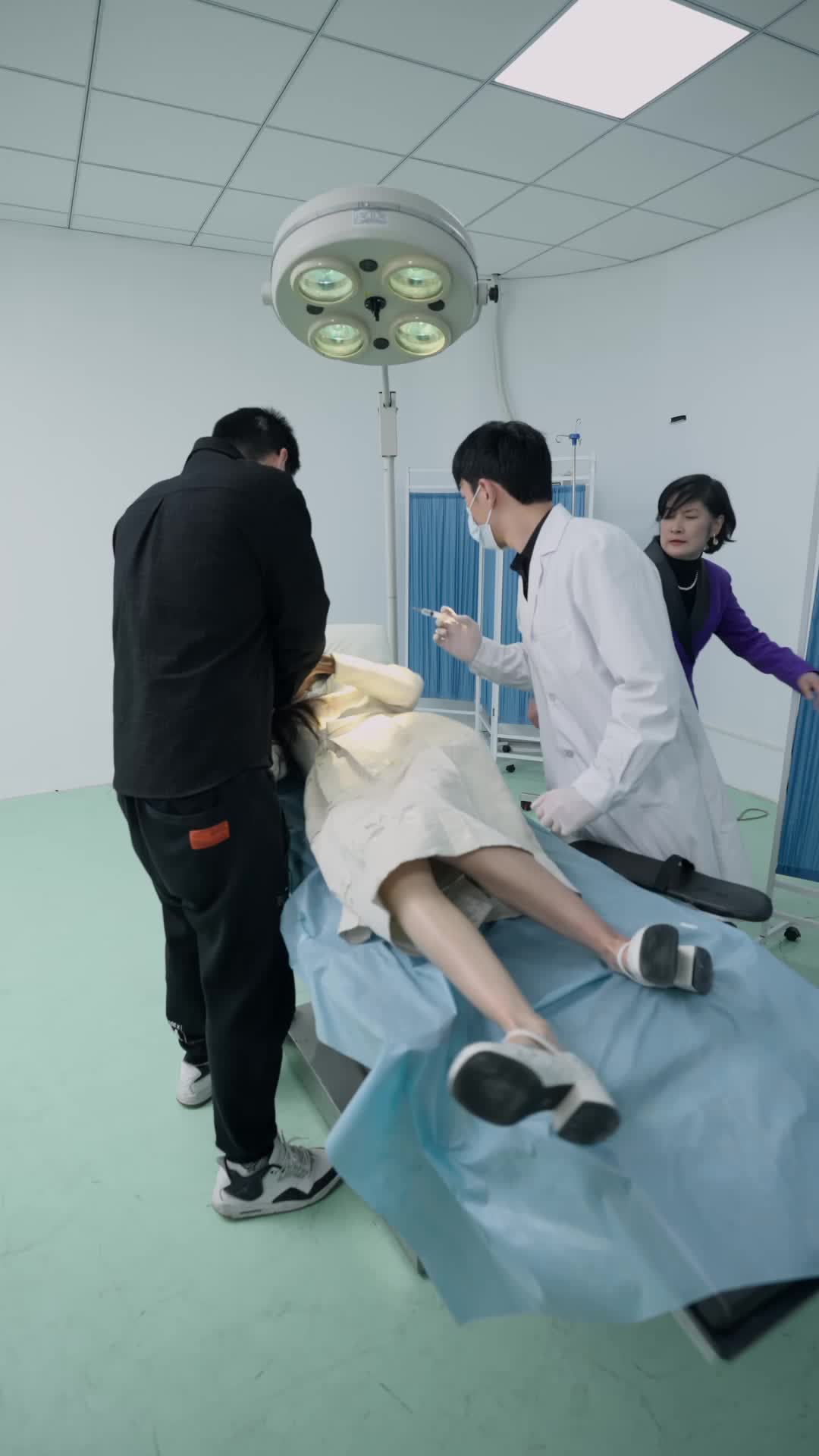 Beyond Her Lost Memory, Under His Care Episode 9