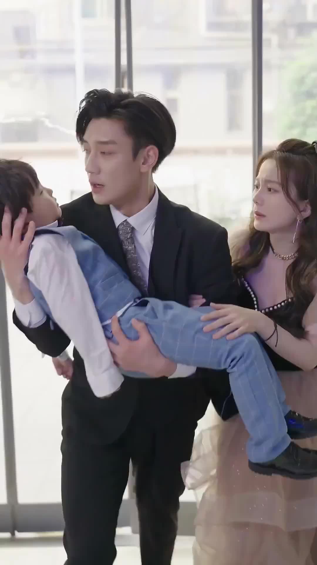 Unexpected Visitor: My Child From the Future Episode 8
