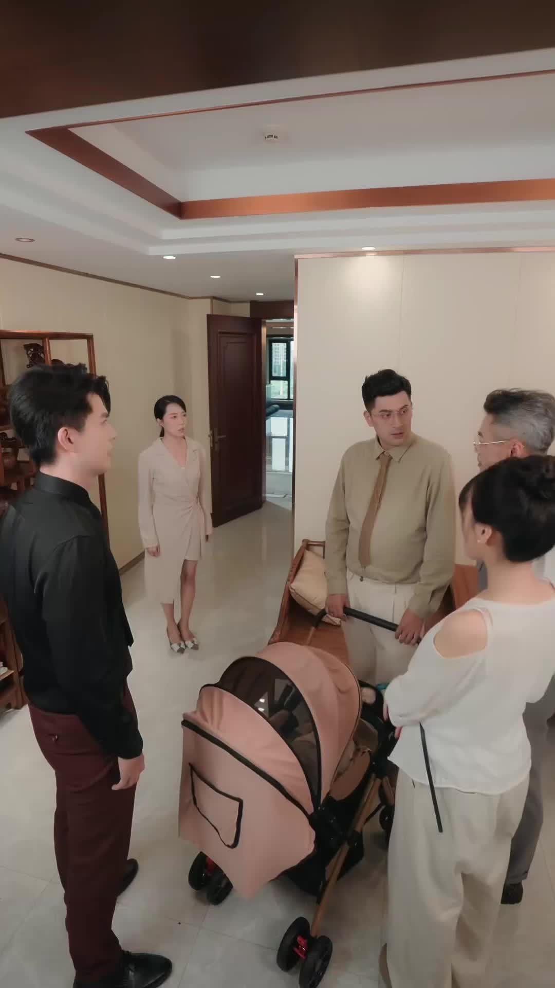 Oops! My Alpha Family Can Hear My Thoughts! Episode 7