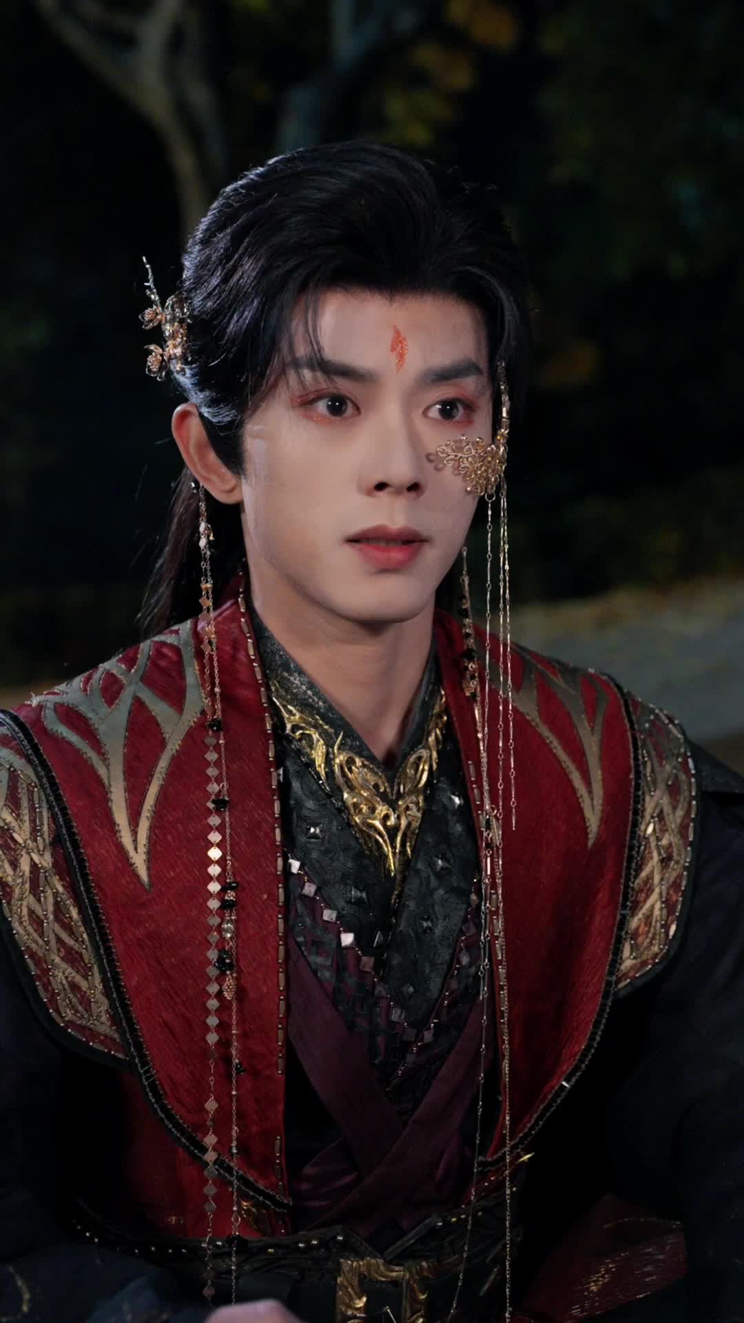 Mi esposo, el fénix que capturé Episodio 4
