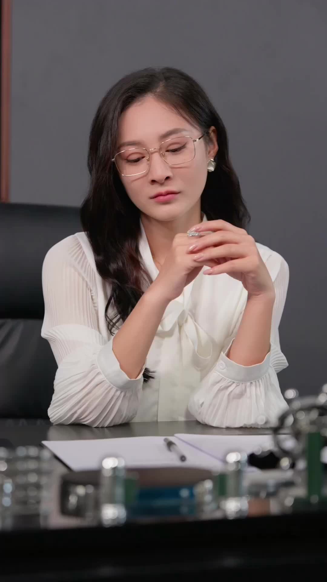 Perlakuan Istimewa dari Tiga Menantu Episode 6