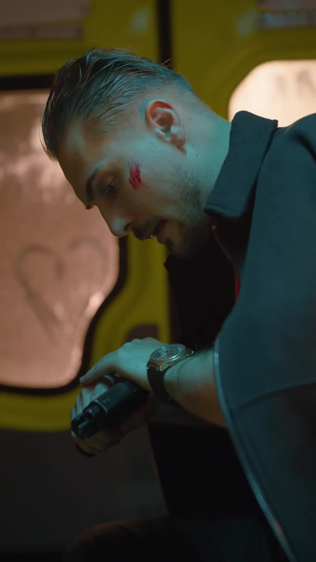 Atrapada en los brazos del rey de la mafia Episodio 2