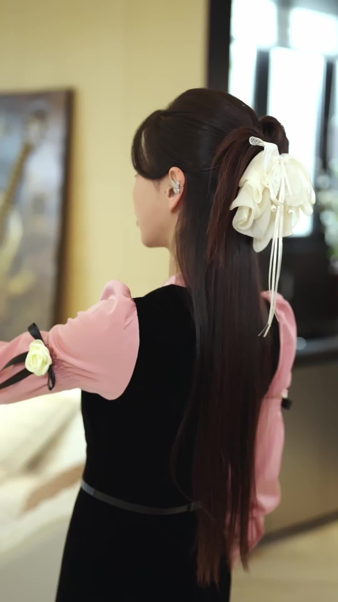 낮에 뜨는 유성 제8회